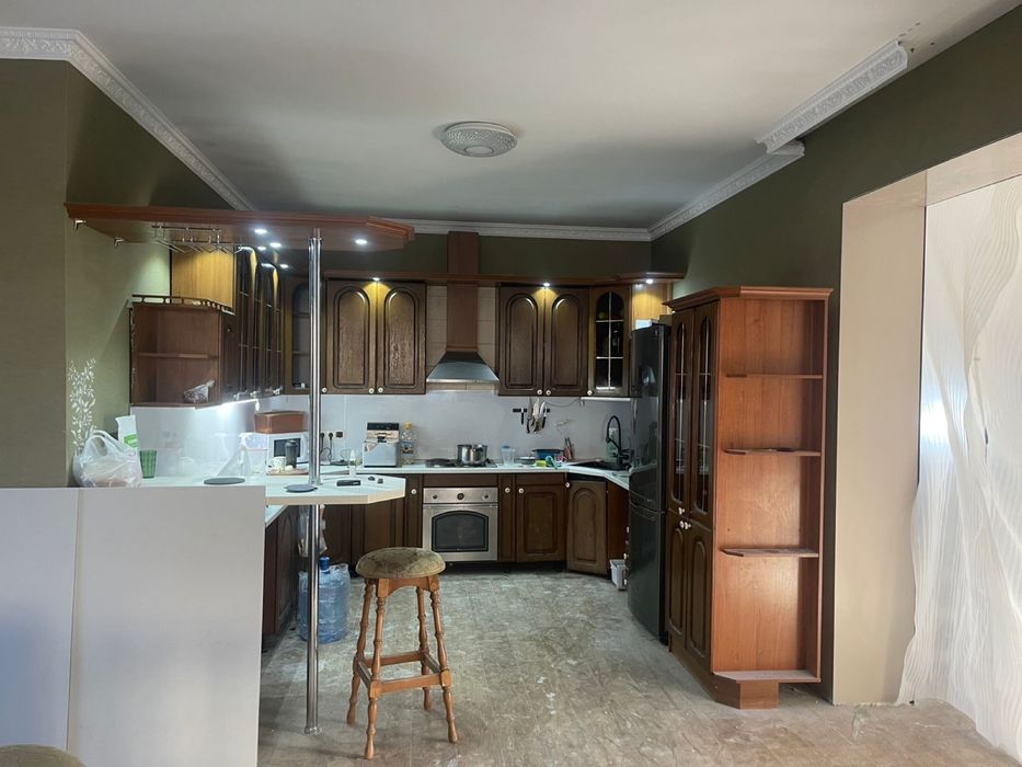 отдам даром кухню