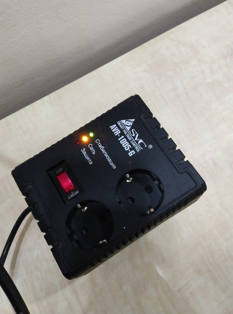 Стабилизаторы SVC AVR-1005-G