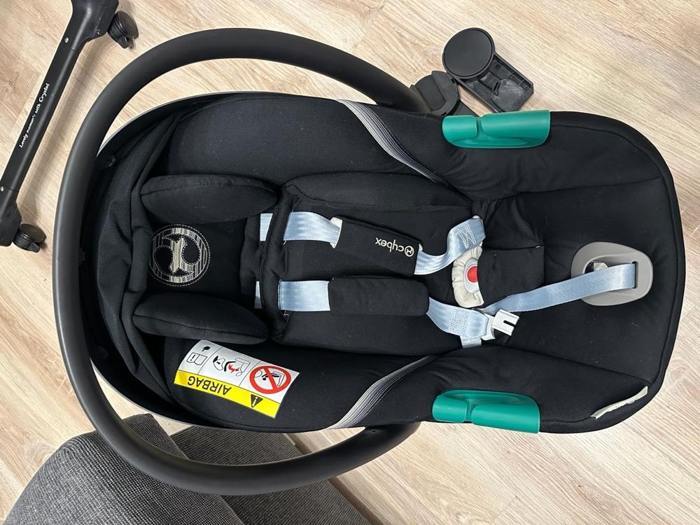 Scoica cybex originala+adaptori  pret negociabil