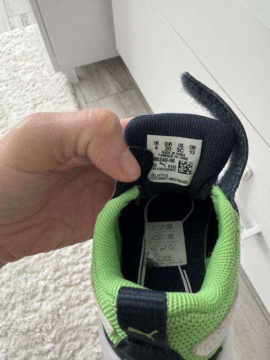 Adidasi Puma bebelusi