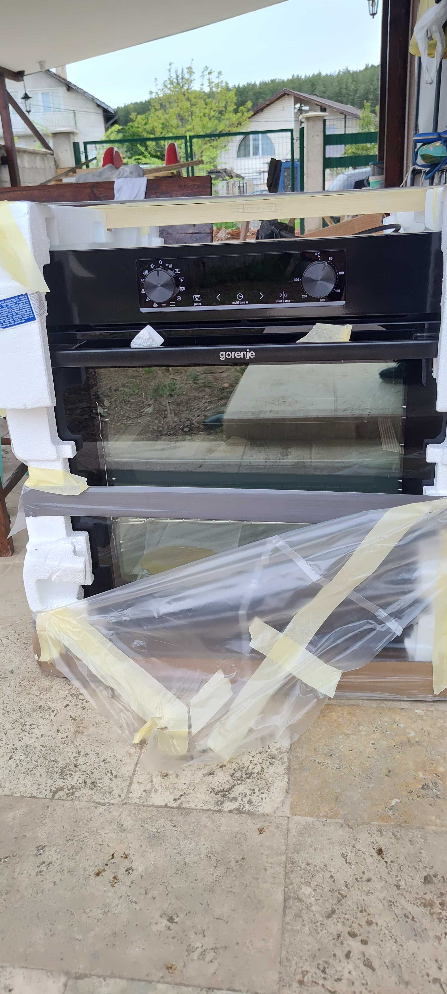 Фурнa за вграждане GORENJE BOP6737E02BK 77 L