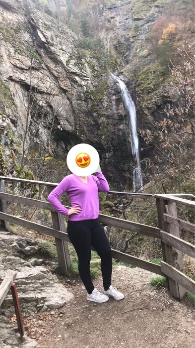 Пуловер с дълъг ръкав