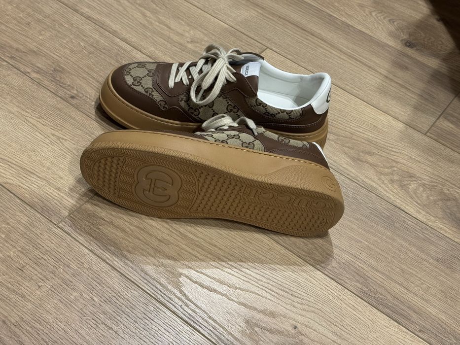 Обувки гуци нови