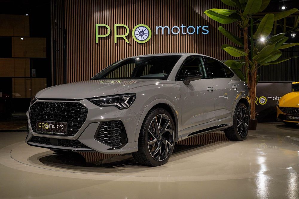 Audi RS Q3 Audi RSQ3 Sportback - 400cp