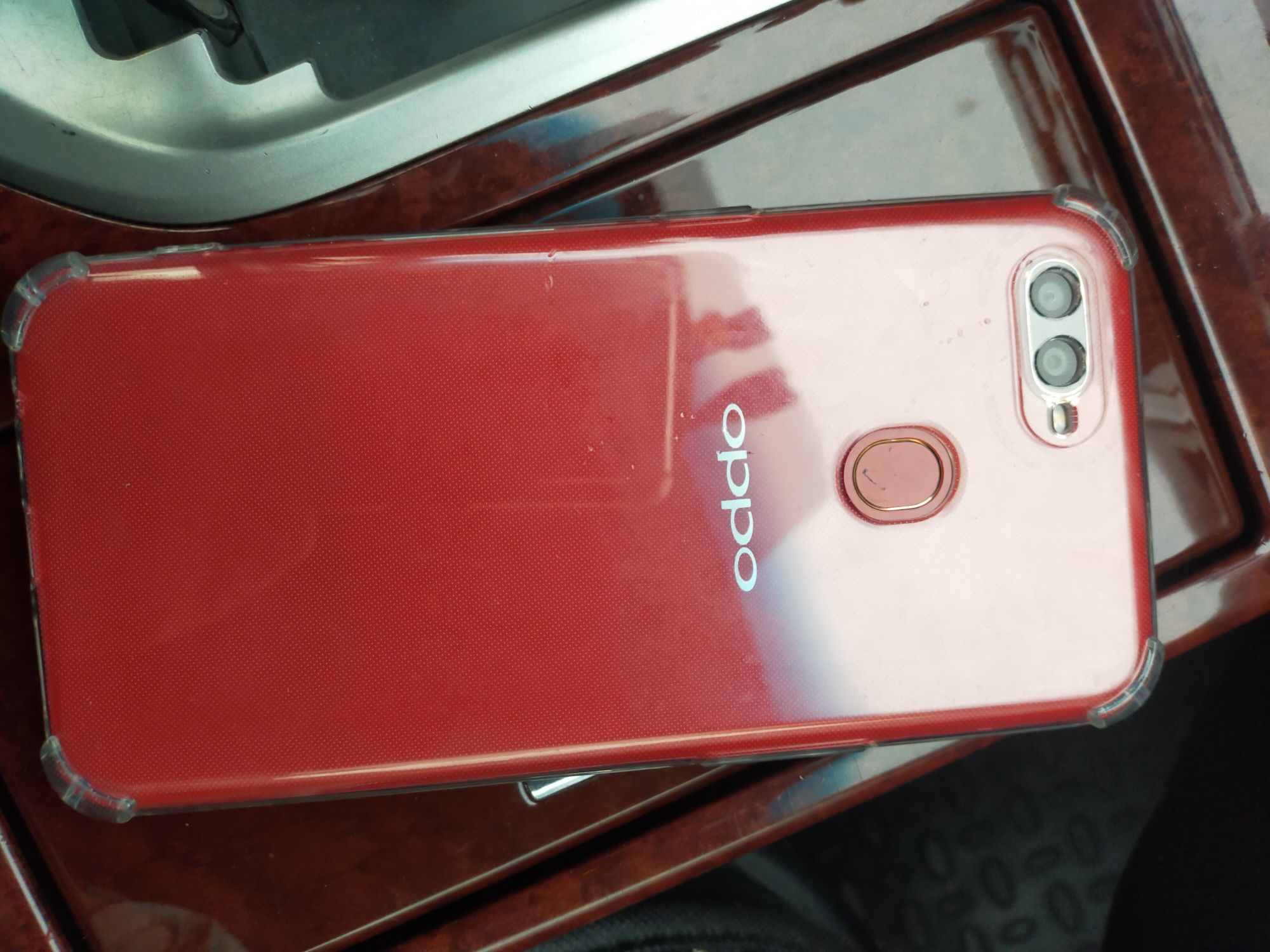 Oppo A5s в хорошем состоянии