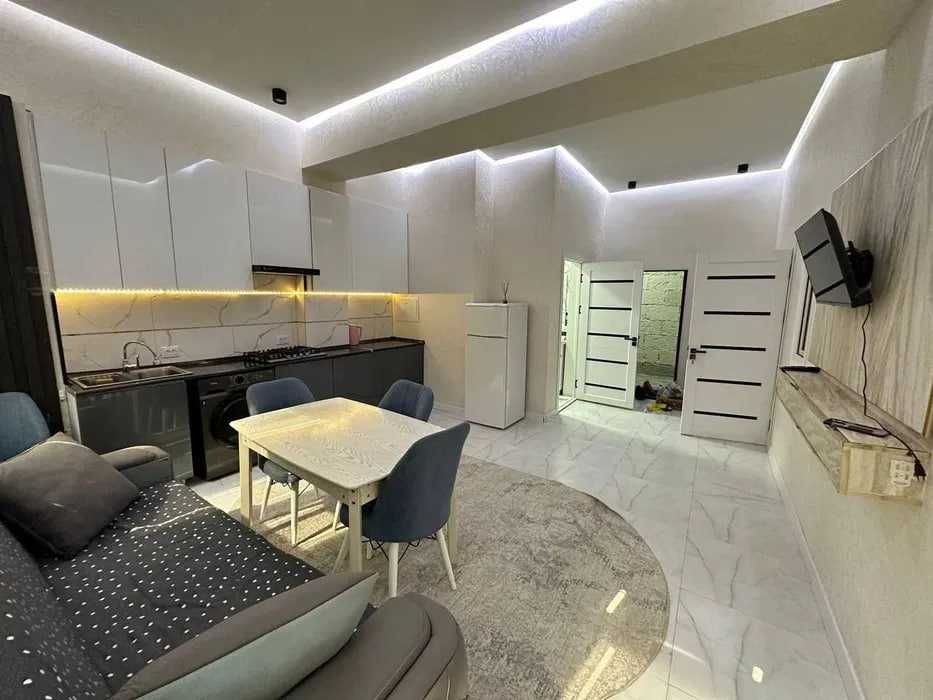 Продаётся своя 2-комнатная квартира в Яккасарайском районе!