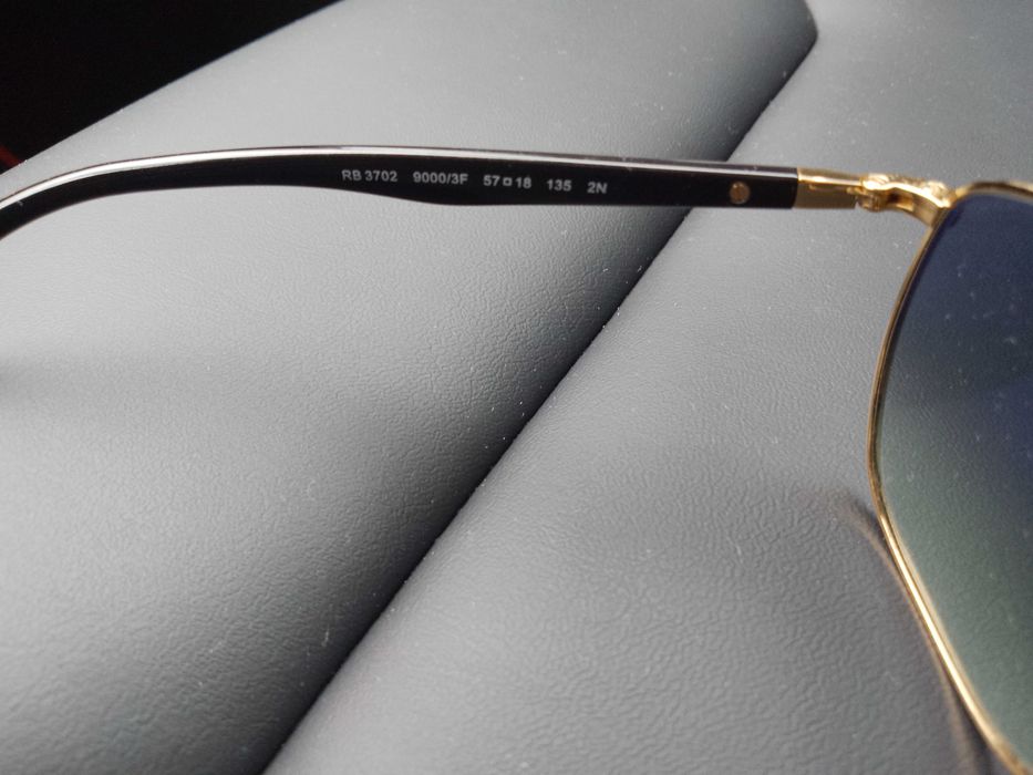 Ochelari de soare Ray Ban  RB 3702 gradient blue