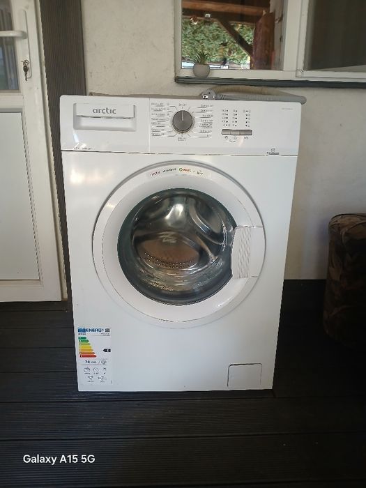 Vand masina de Spălat aproape noua