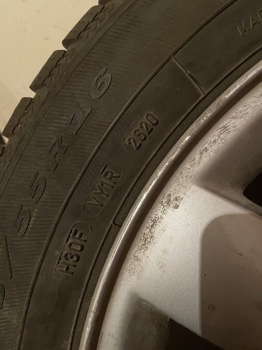 Зимни гуми с джанти 16 добро състоание
