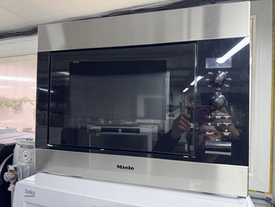 Miele микровълнова за вграждане 24л Перфектна Germany ГАРАНЦИЯ
