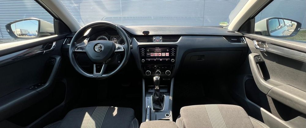 Vand Skoda Octavia 2.0 TDI Automata * LED * 2018 impecabila urgent