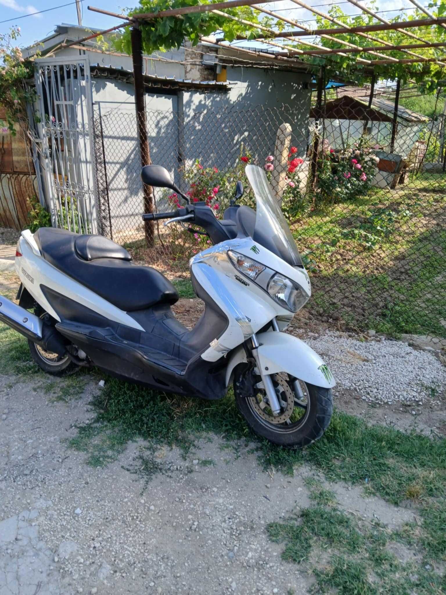 Suzuki Burgman 125cc