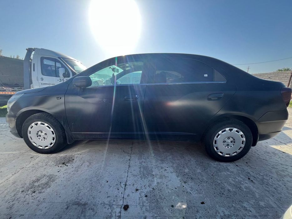 Cobalt 2020 avtomat qora matoviy