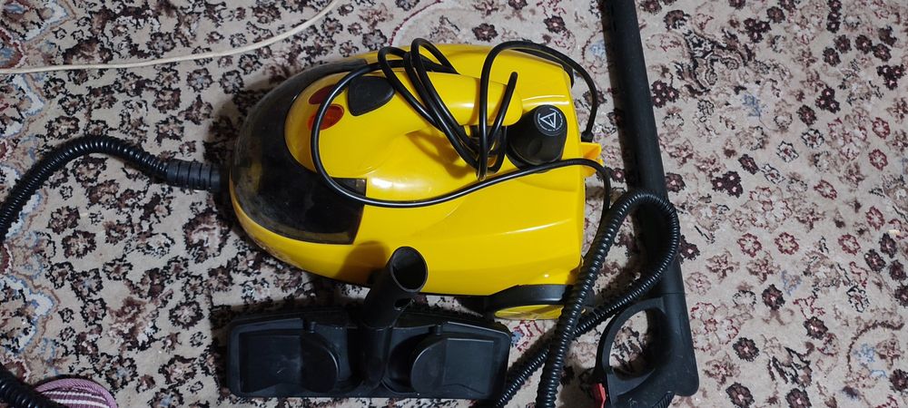 Паролчистител бул Билан тозалаш учун кирли ёгларни еритади