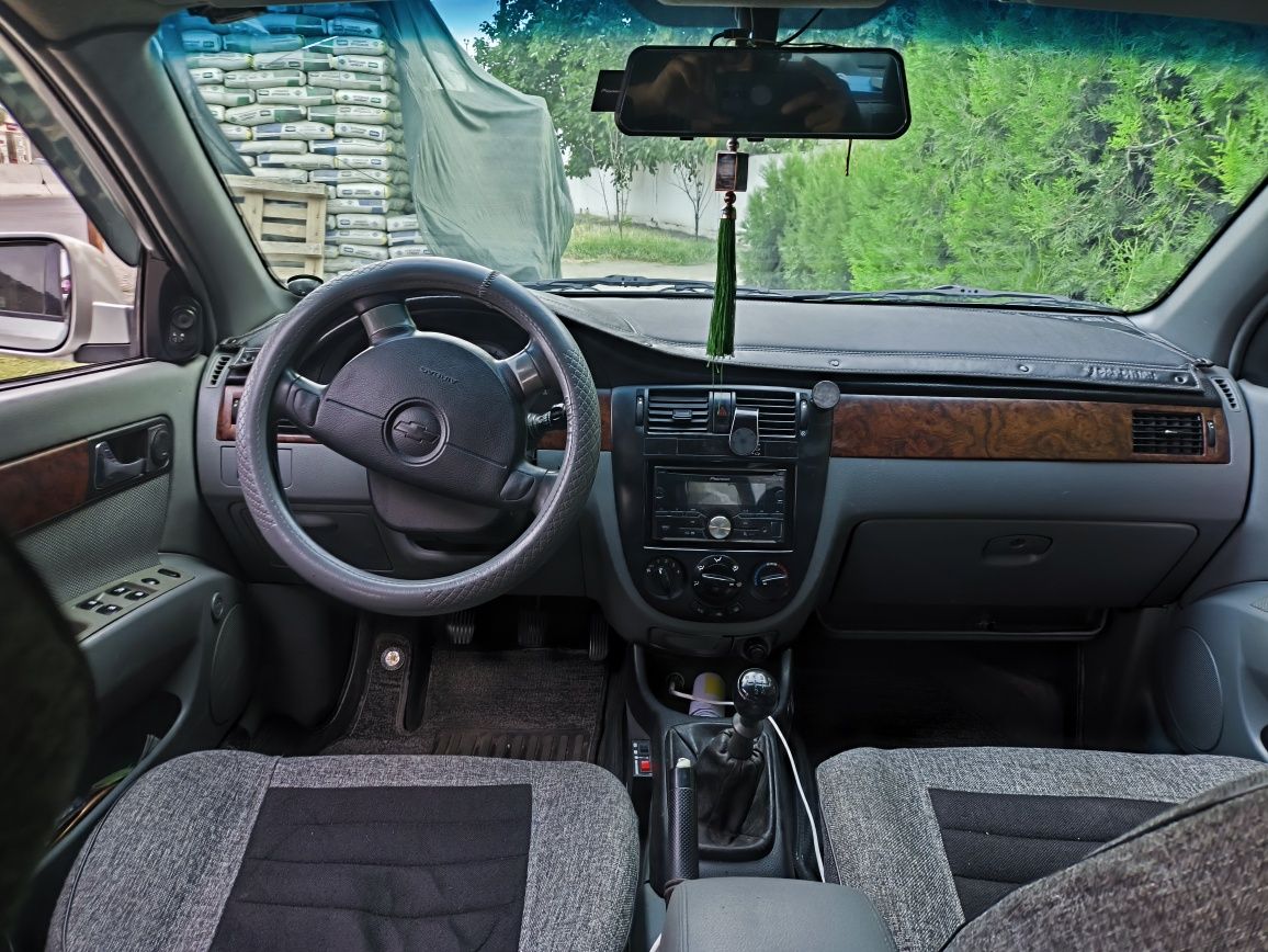 Lacetti gentra qilingan / metan