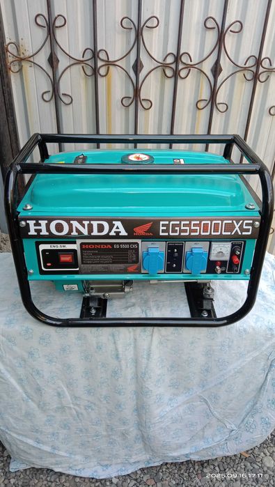 Продам новый бензиновый генератор HONDA EG5500CXS