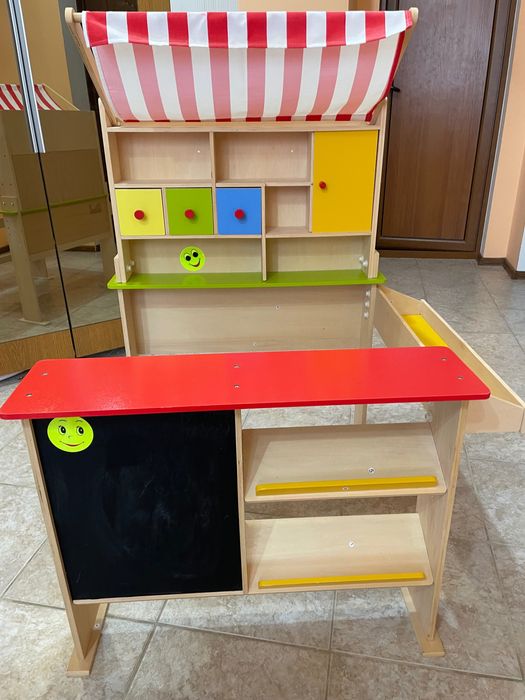 Детски дървен магазин