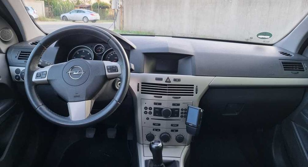 Opel Astra model 2008, 1,7 diesel 110 cai, 6 trepte, AC functional