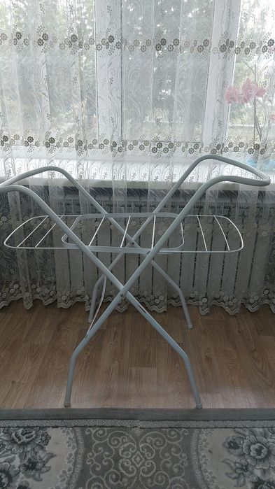 Продам подставку под ванночку 2в1