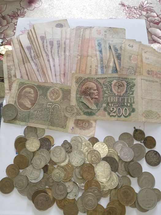 Кадимий такинчоклар ва тангалар