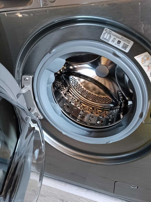 Стиральная машина LG ThinQ