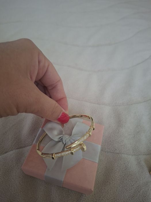 Гривна от медицинска стомана