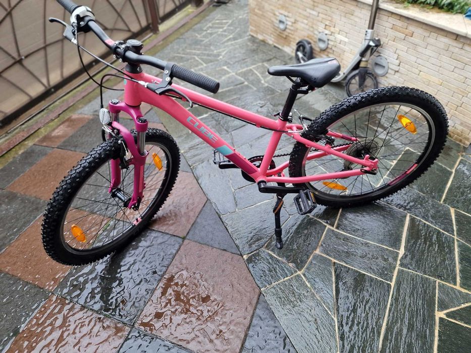 Vând bicicletă copii Cube Acid 240 (roți 24") – stare excelentă