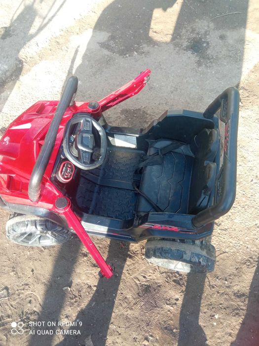 Mașinuță electrica pentru copii