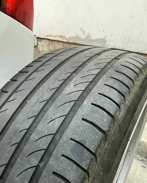 Vand jante BMW Vennom R20