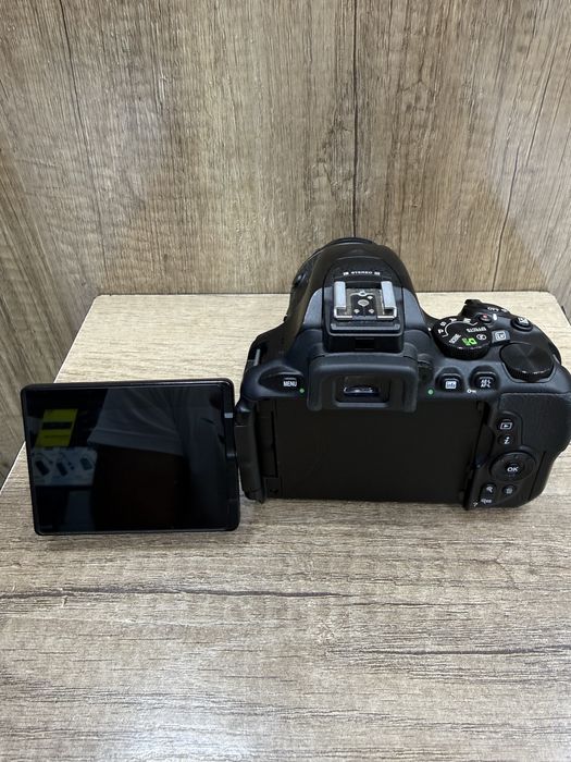 Nikon D5600 vr 18-55mm