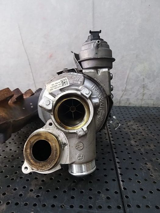 Turbina 2.0 tdi vw golf 7 8218660004 04l253010h 8218664