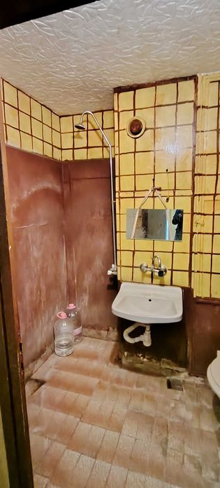 Просторен тристаен апартамент в кв.Бадема,гр.Хасково