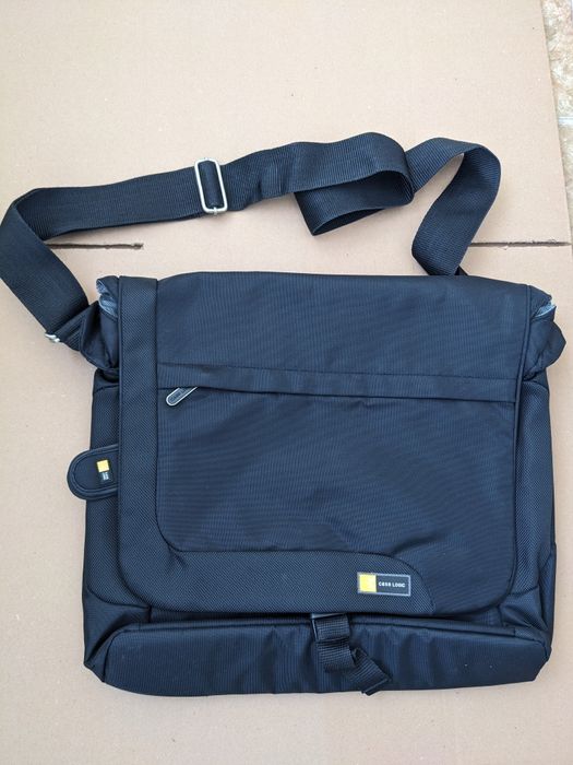 Geanta laptop Case Logic noua