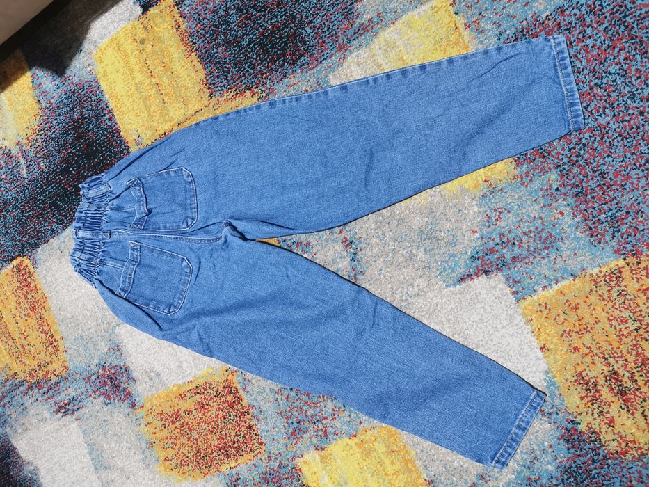 Blugi Reserved fete marimea 152