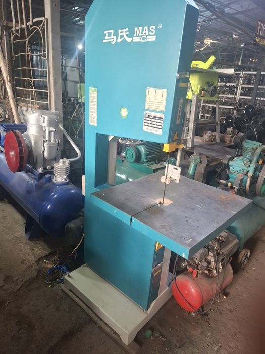 Ленточни лобзик MAS