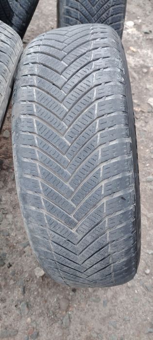 R 15 балон 205 65