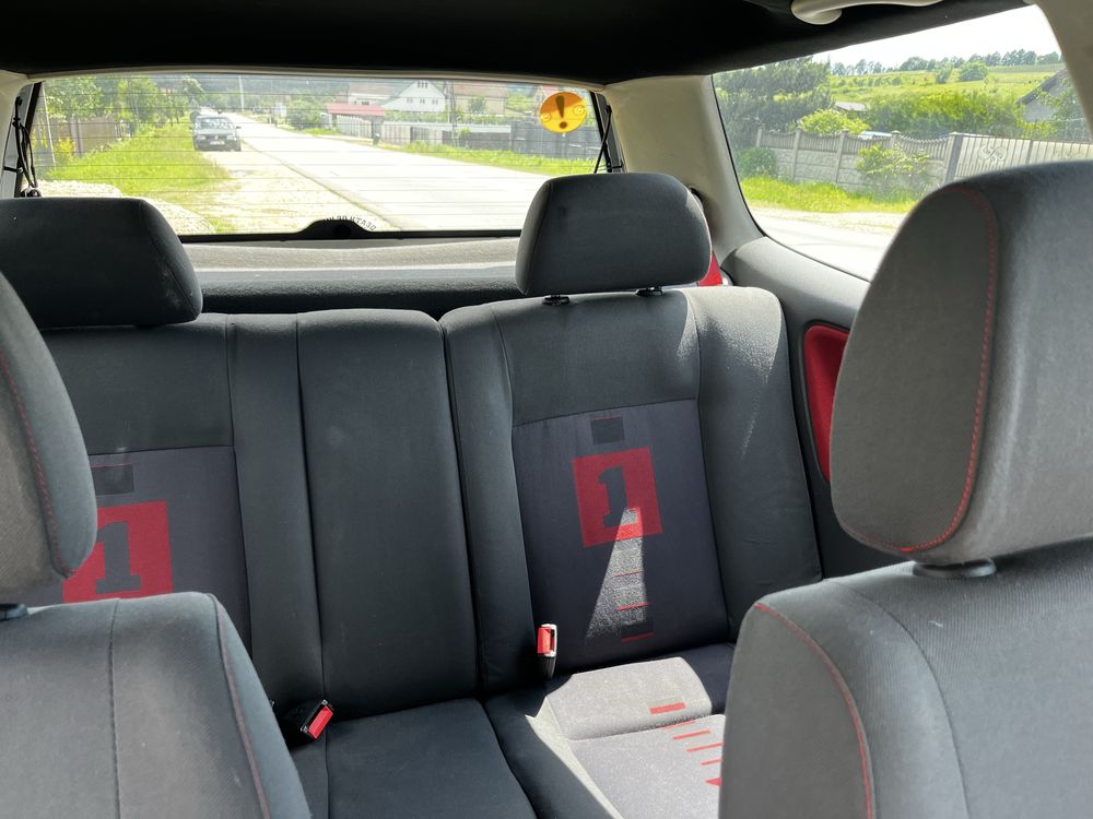 VW Polo 6n2-1.6 GTI (125cp)