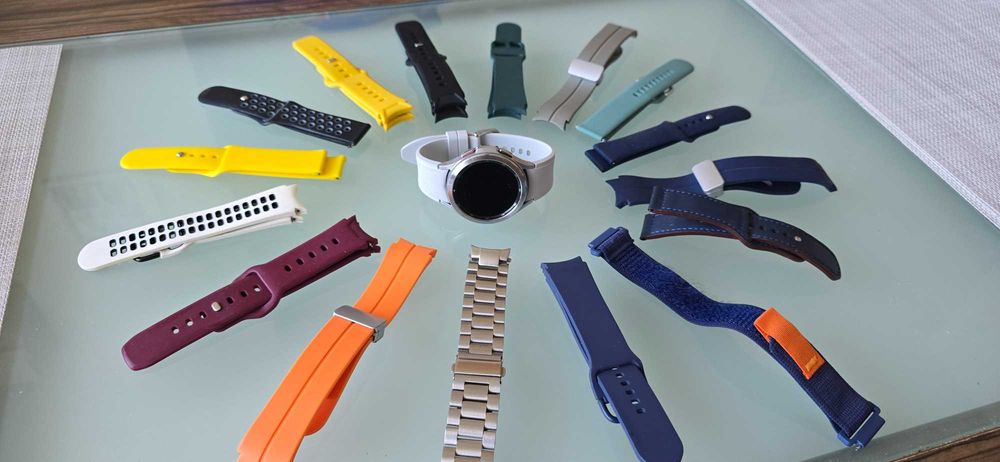 Samsung Galaxy Watch 4 Classic – 46 мм, LTE – Отлично състояние