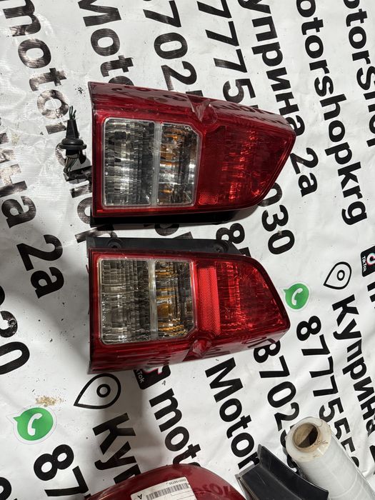 Задние фонари ниссан Pathfinder пантфандер