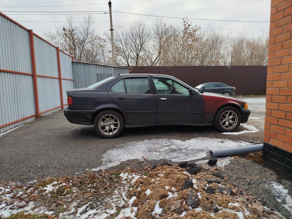 продам е36                                                           .