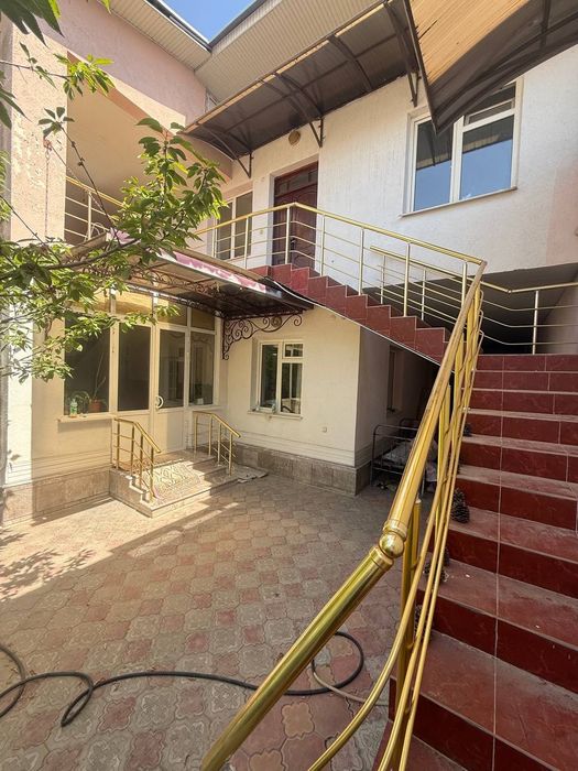 Чилонзор Козирабод 4 сотих 285000$
4 сотих
2 этаж
8 хона
Ёзги ошхона
2