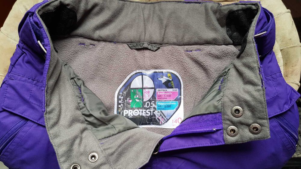 Детски ски екип 9-10години ново яке Crivit и панталон PROTEST 5000mm