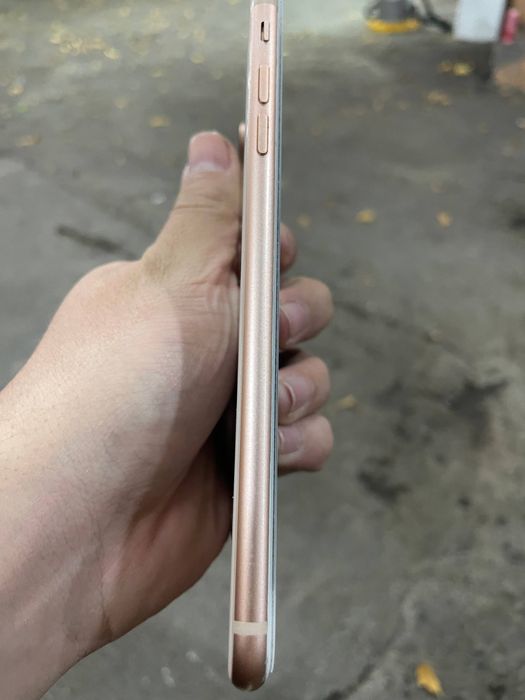 Iphone 8 plus 256 gb holat ideal 75% yomks