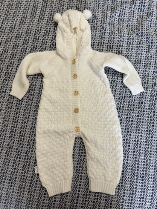 Комбинезон новый 70 размер