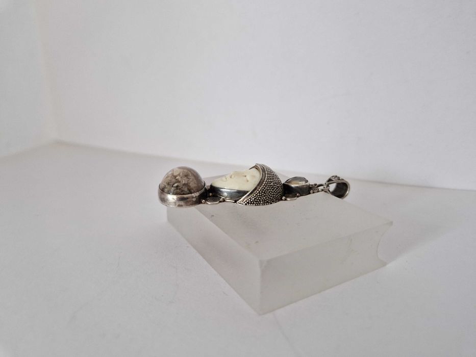 Pandantiv din Argint  Vintage Chip de Zeita Sculptat