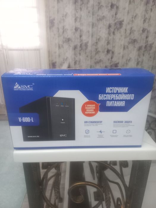 Источник бесперебойного питания V-600-L