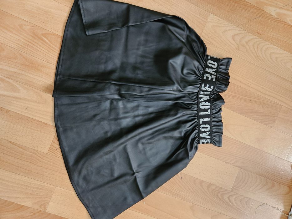 Юбка кожанная на девочку