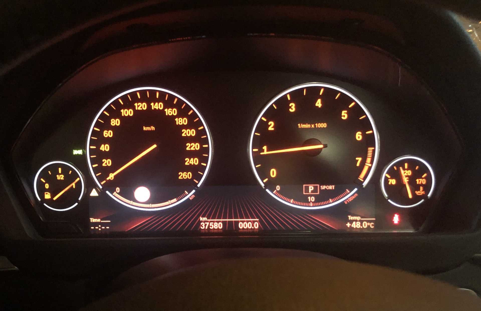 Продаётся табло(приборная панель) и монитор от BMW F01/F02