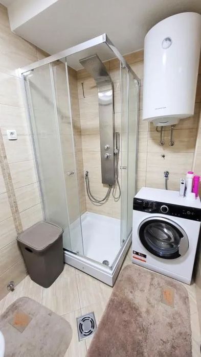 Продава се Тристаен апартамент в София, Люлин 8 - 85 кв.м за 2095 €/кв.м - Снимка #5