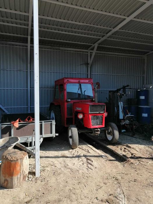 Universal 445 de vanzare